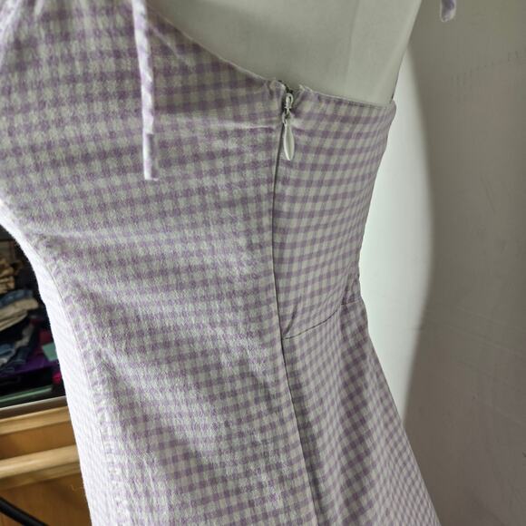 ALL IN FAVOR Gingham Print Sleeveless Smocked Mini Dress Purple & White Size M - Picture 5 of 11